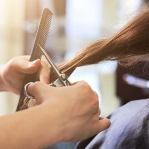 Cut & Style with Paulina Numan
